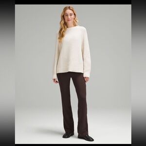 Lululemon smooth pull on pant size 6